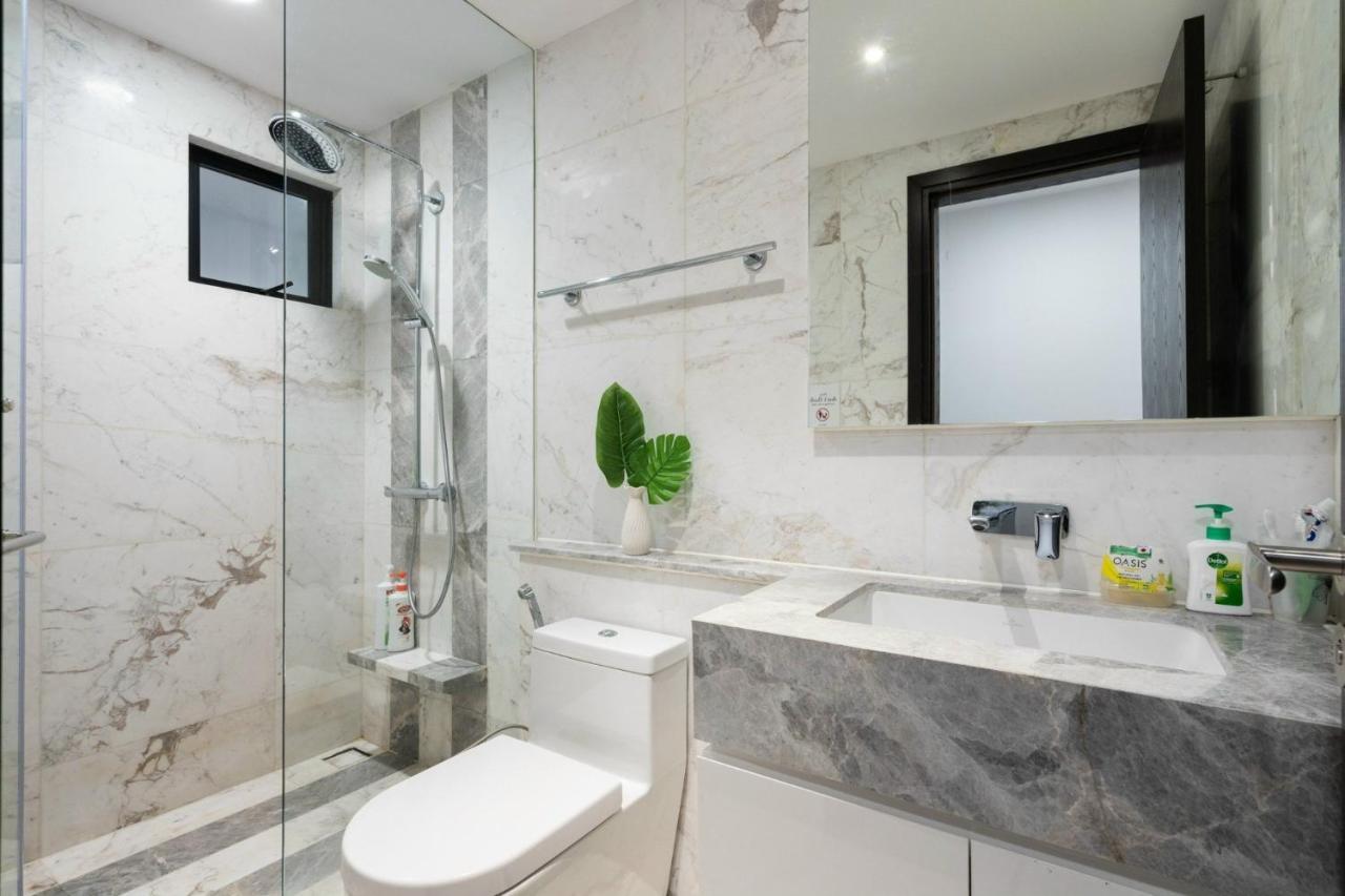 Luxury D1Mension In District 1 Freepoolsaunagym Ho Chi Minh City Exterior photo